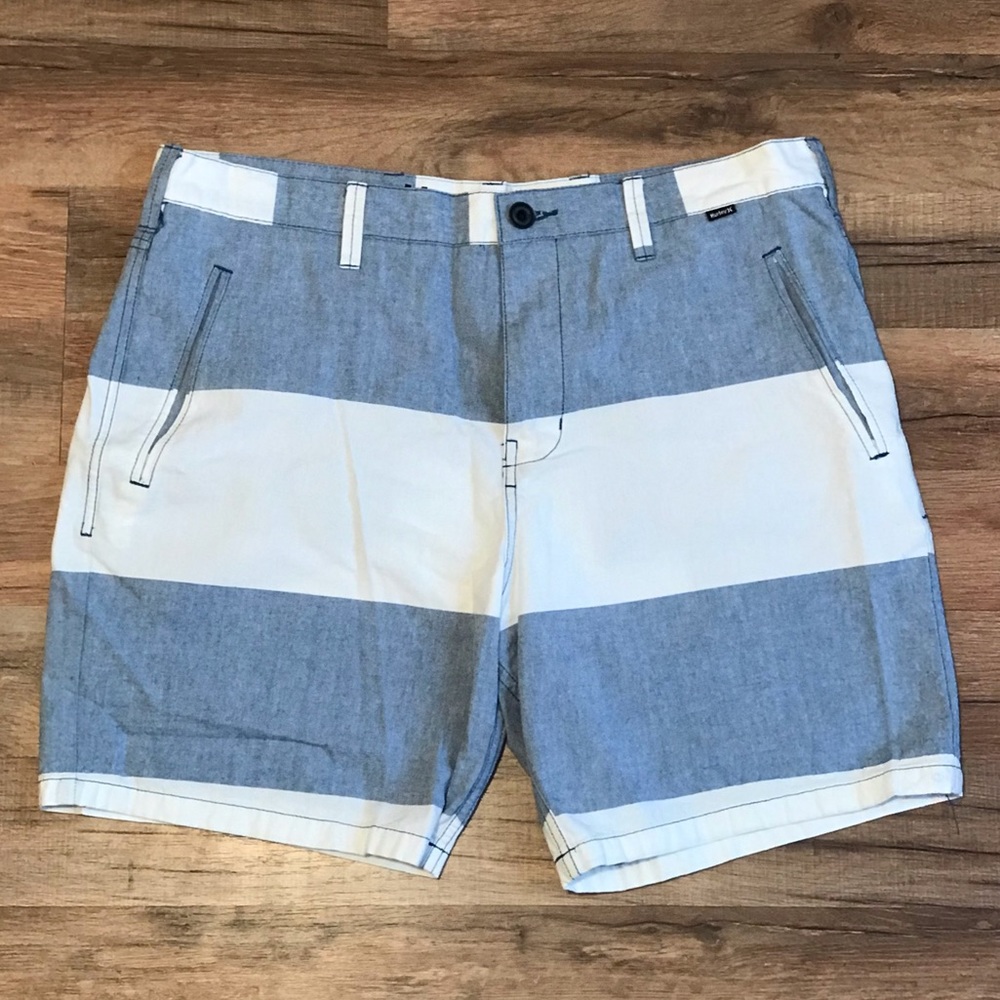 Hurley Men’s Striped Shorts